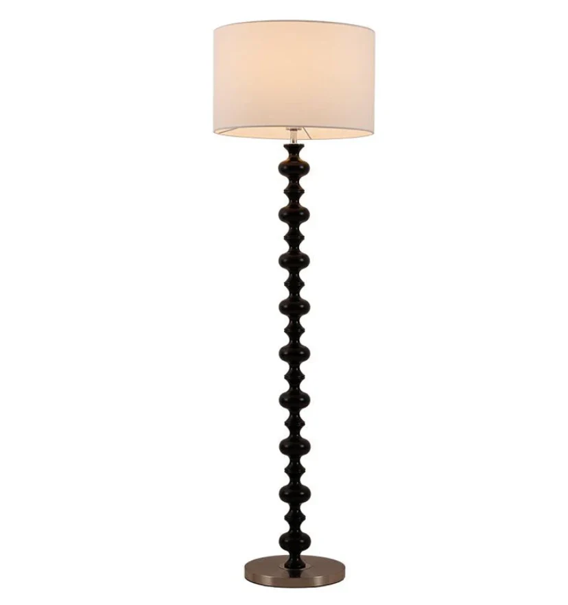 Vera Floor Lamp - NexioPick
