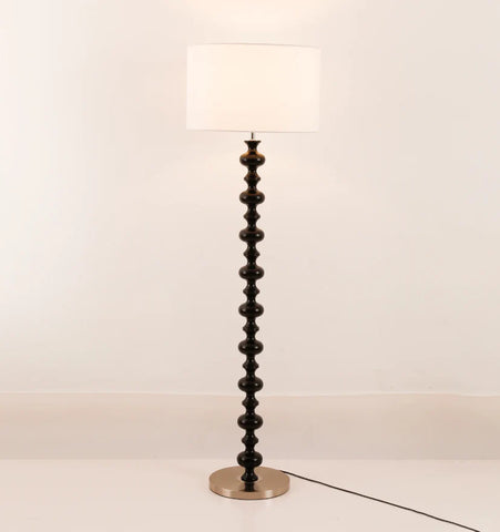 Vera Floor Lamp - NexioPick