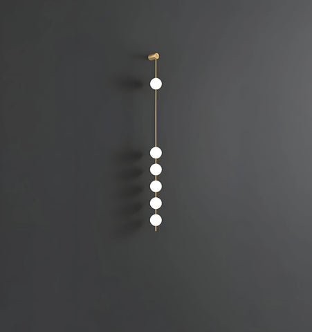 Vertical Balls Wall Lamp - NexioPick