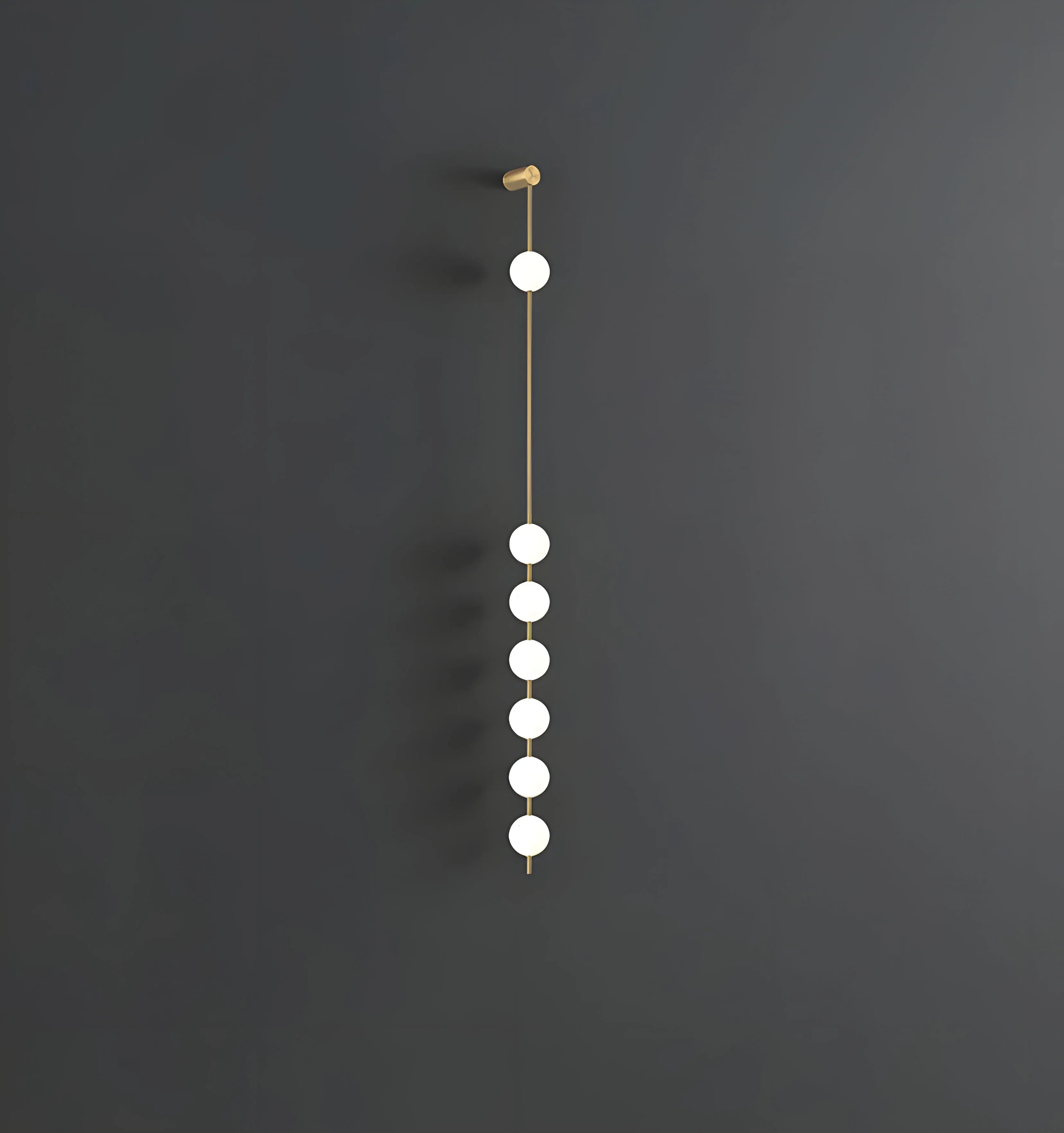 Vertical Balls Wall Lamp - NexioPick