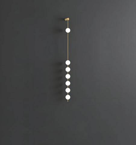 Vertical Balls Wall Lamp - NexioPick