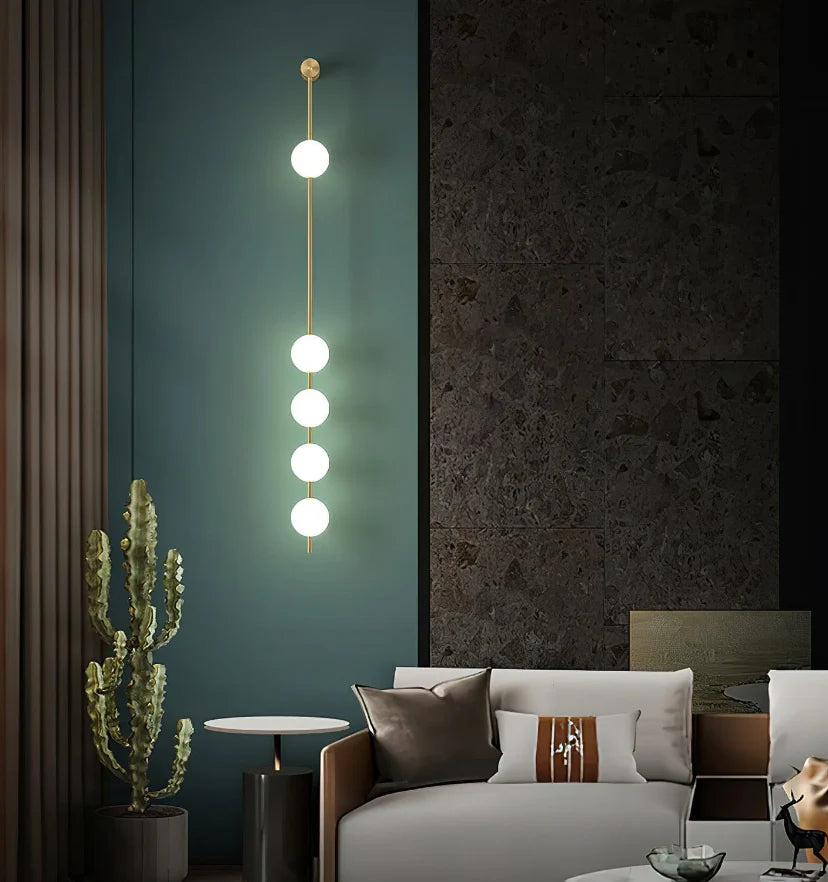 Vertical Balls Wall Lamp - NexioPick
