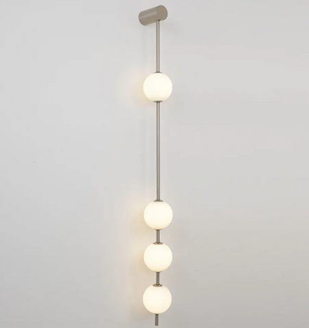 Vertical Balls Wall Lamp - NexioPick