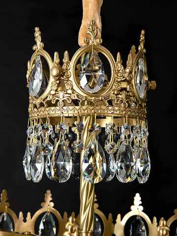 Vintage Crystal Chandelier - NexioPick