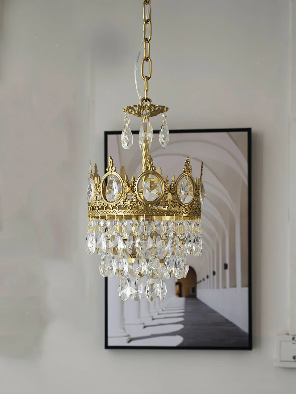 Vintage Crystal Chandelier - NexioPick