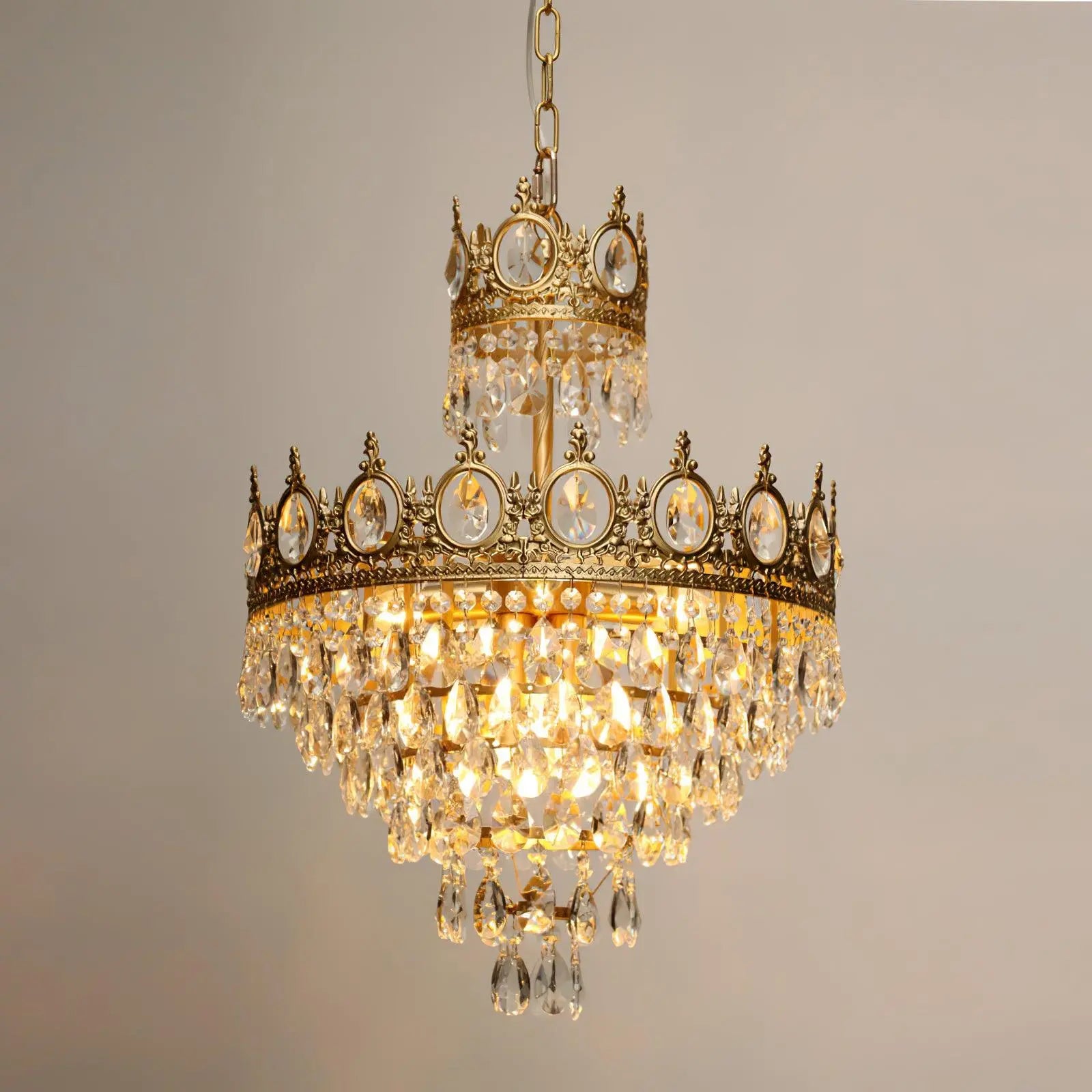 Vintage Crystal Chandelier - NexioPick