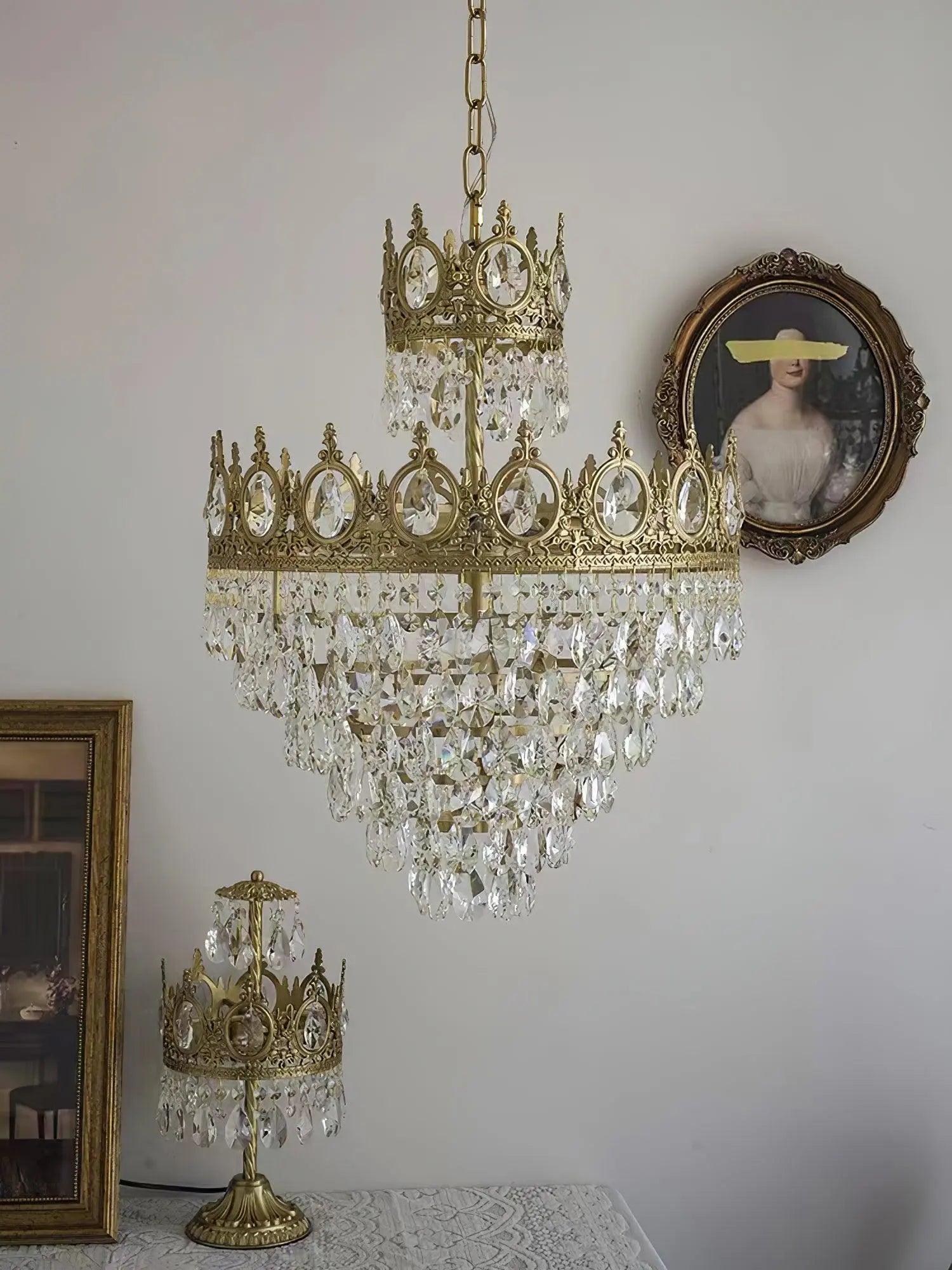 Vintage Crystal Chandelier - NexioPick