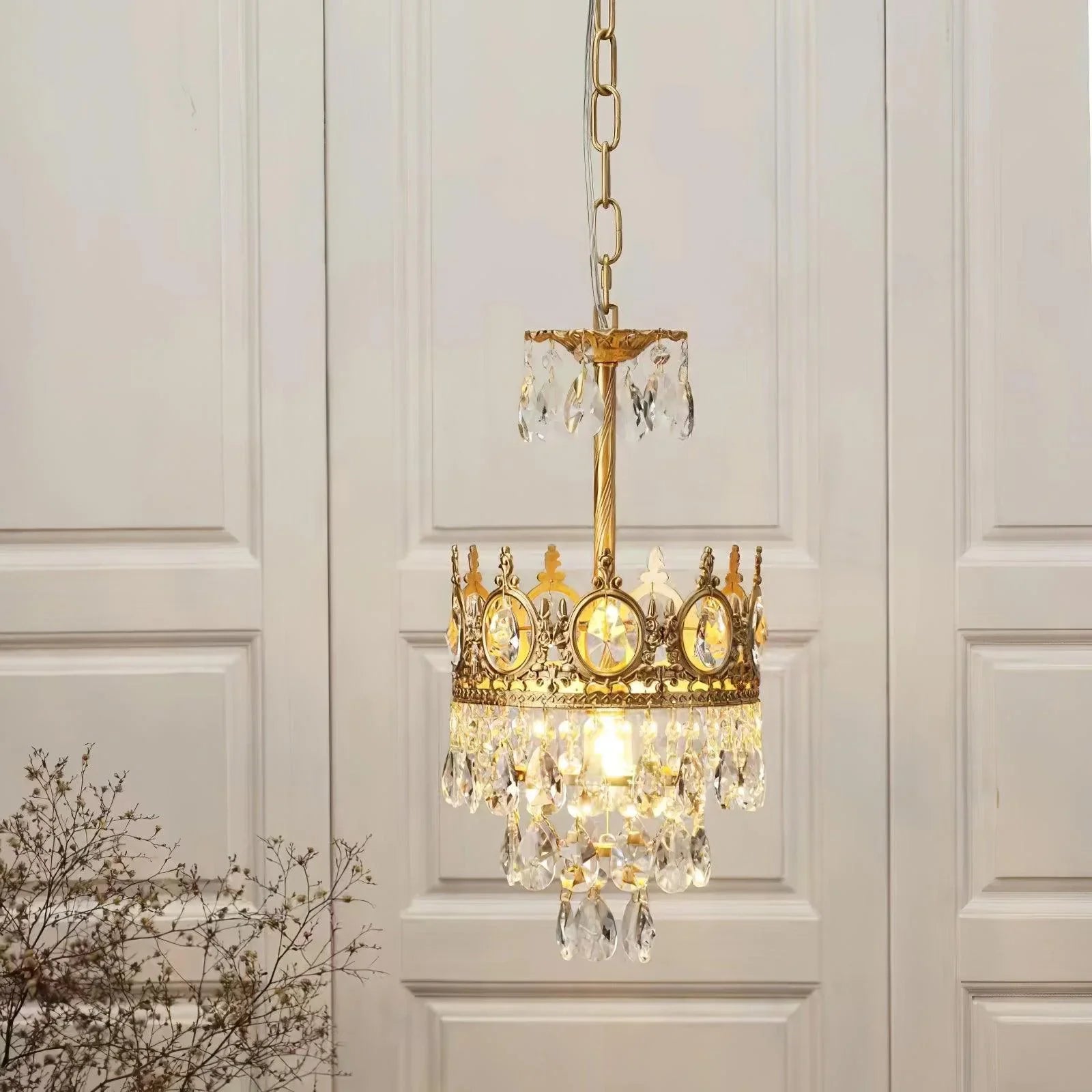 Vintage Crystal Chandelier - NexioPick