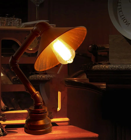 Pipe Table Lamp - NexioPick