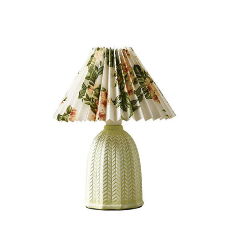 Vintage Pleated Table Lamp - NexioPick
