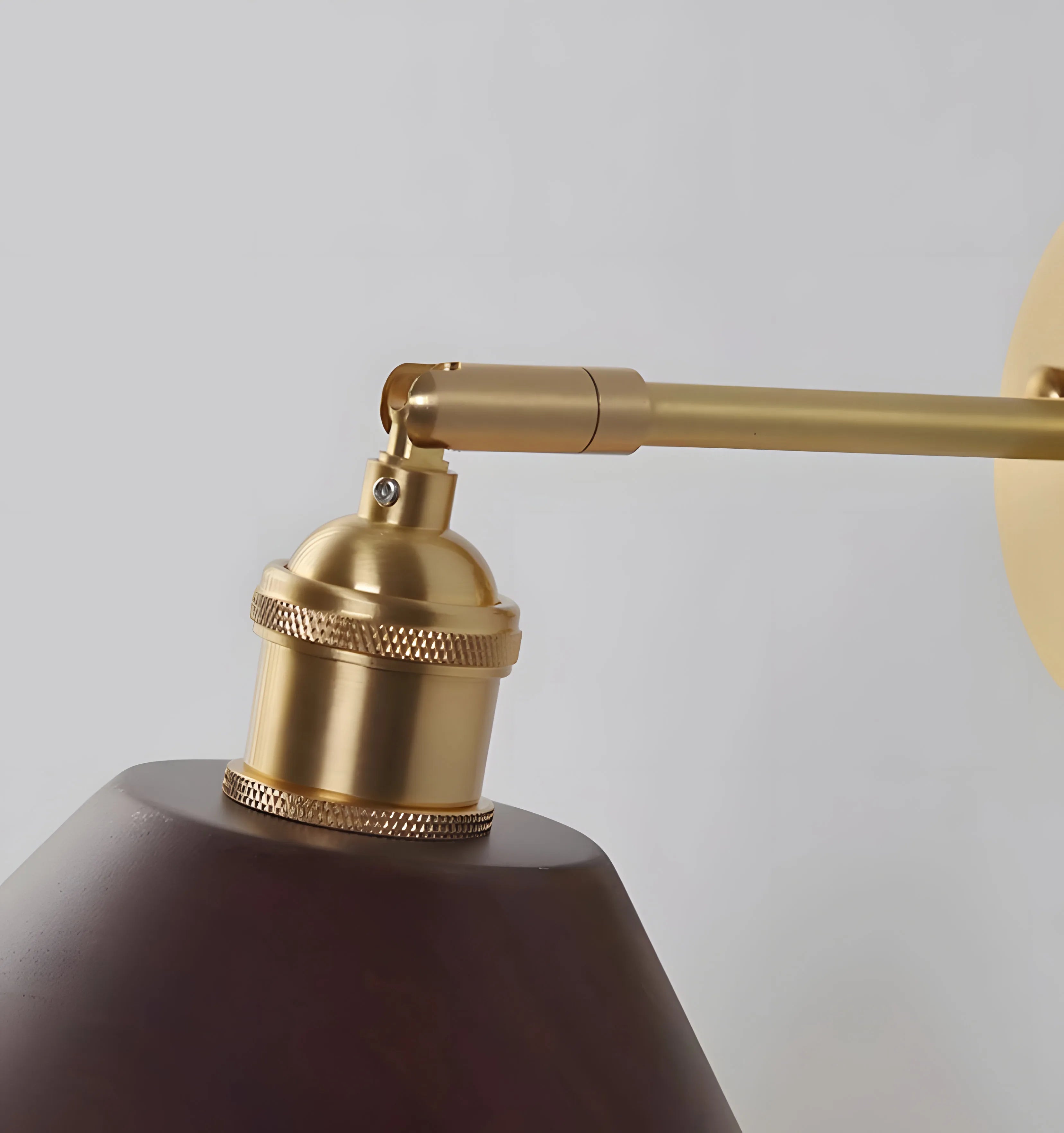 Vintage Wood Wall Lamp - NexioPick