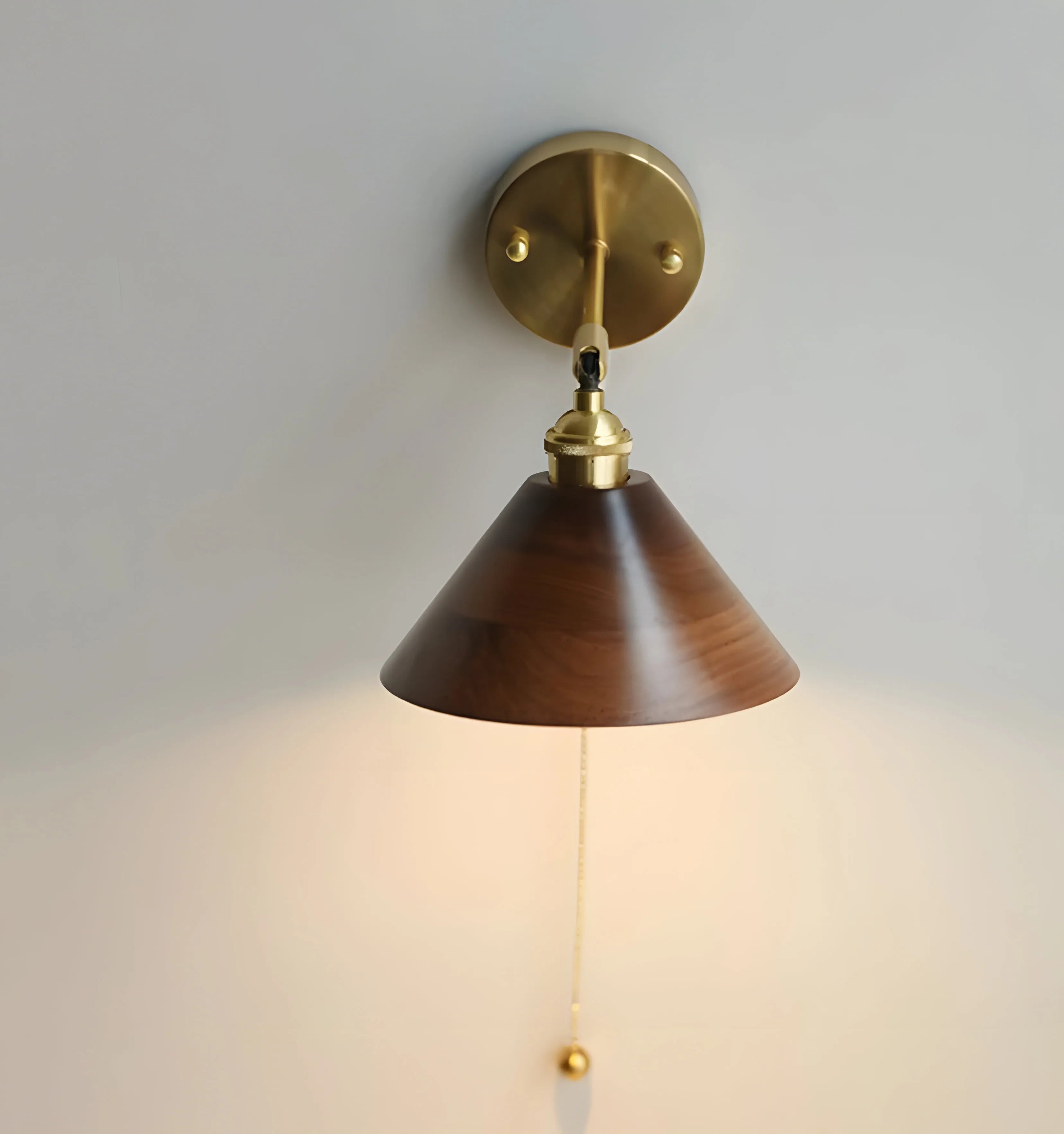 Vintage Wood Wall Lamp - NexioPick