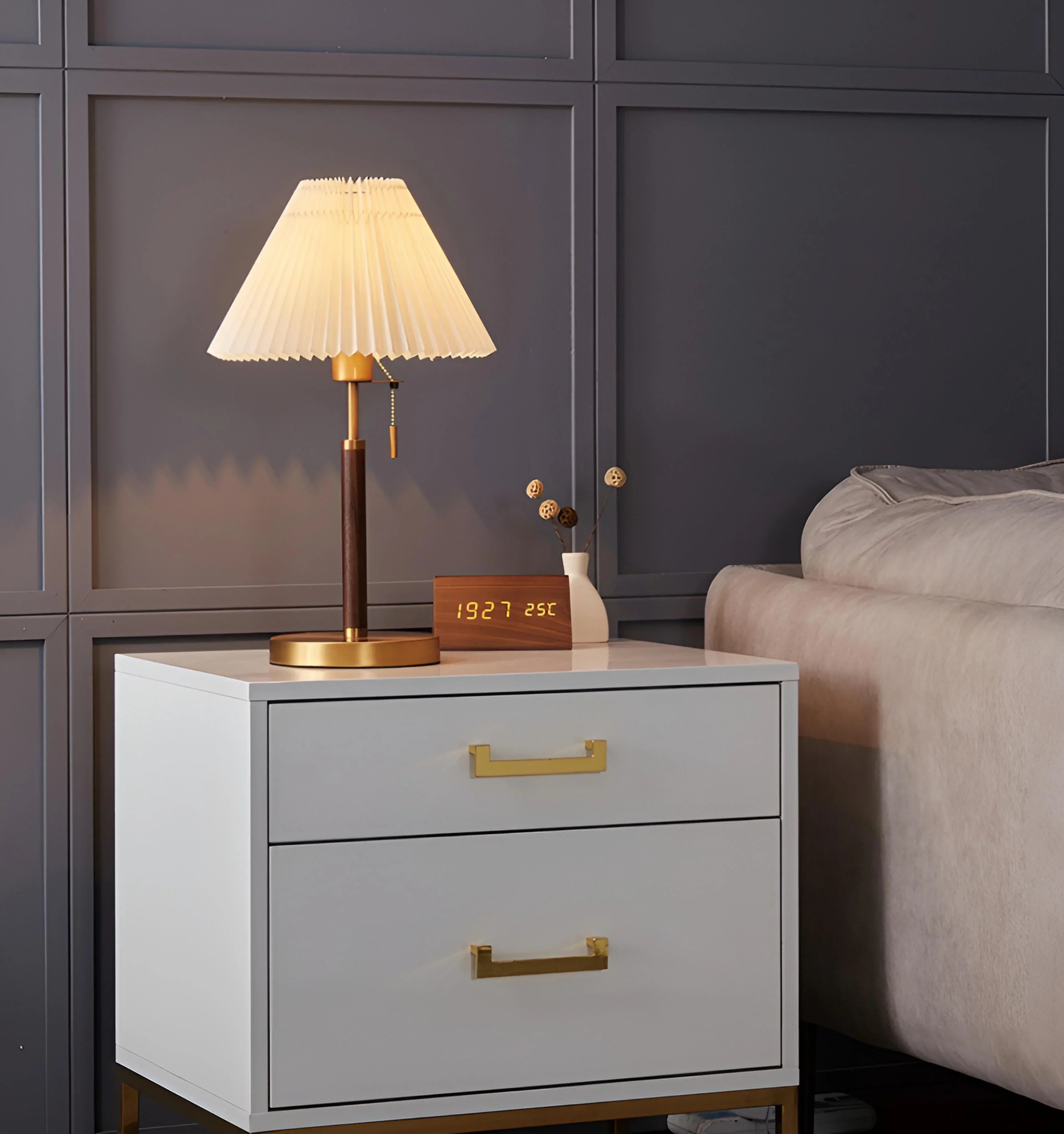 Williams Table Lamp - NexioPick