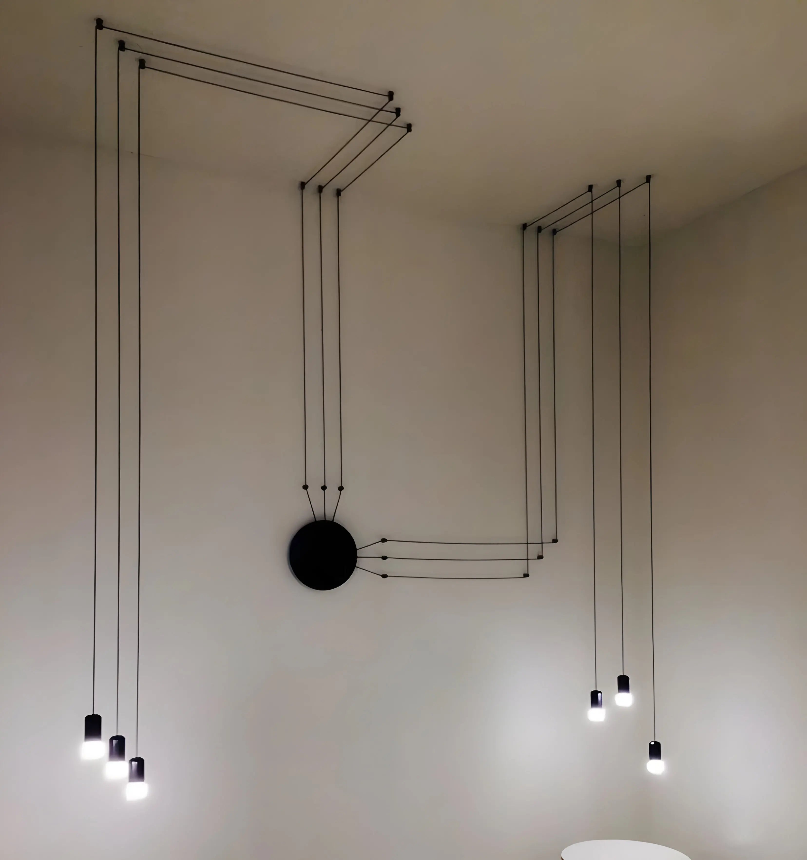Lines free-form Pendant light - NexioPick