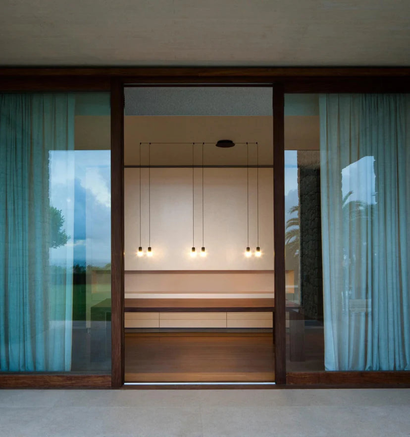 Lines free-form Pendant light - NexioPick