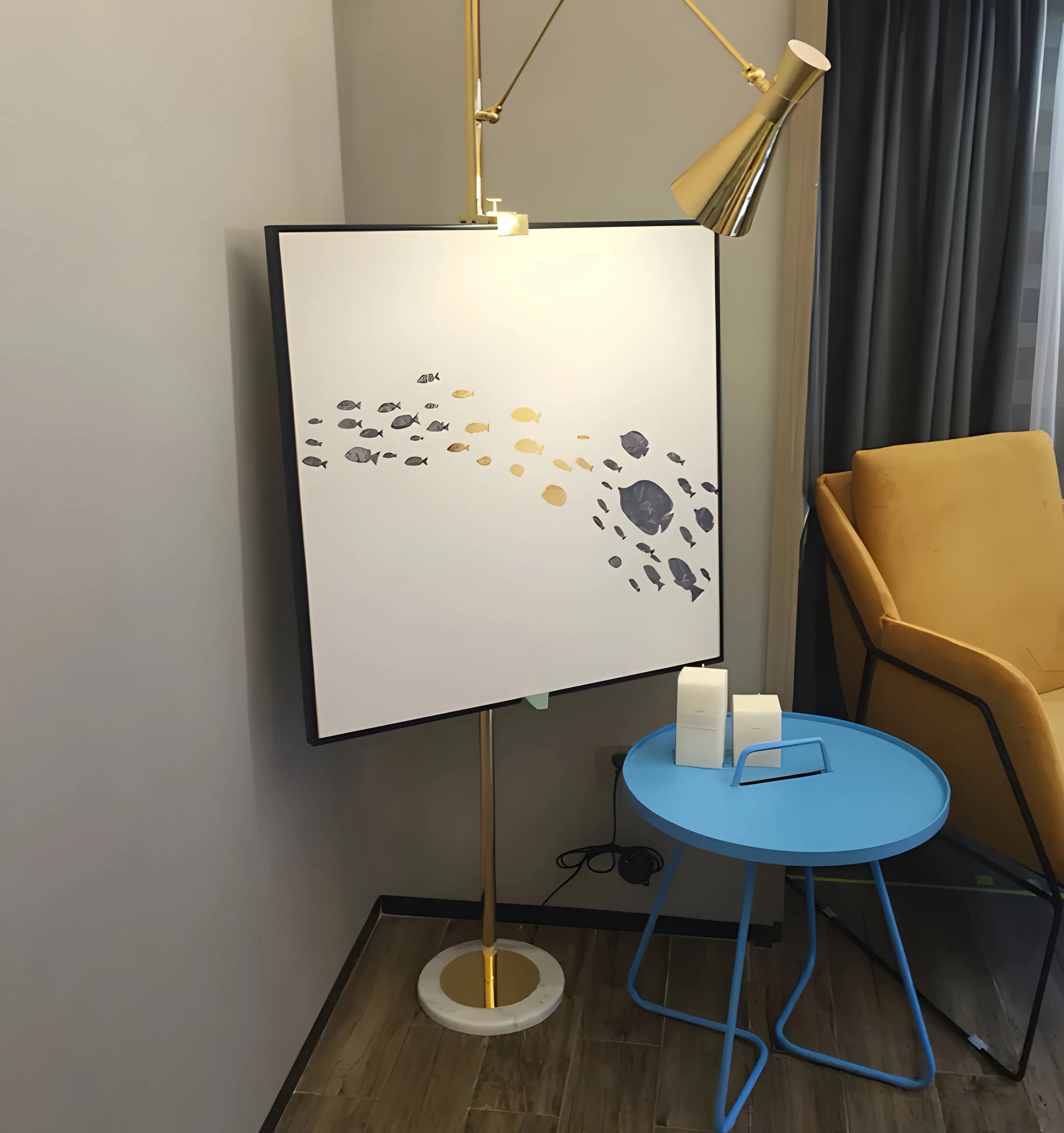 With Frame Support Floor Lamp - NexioPick