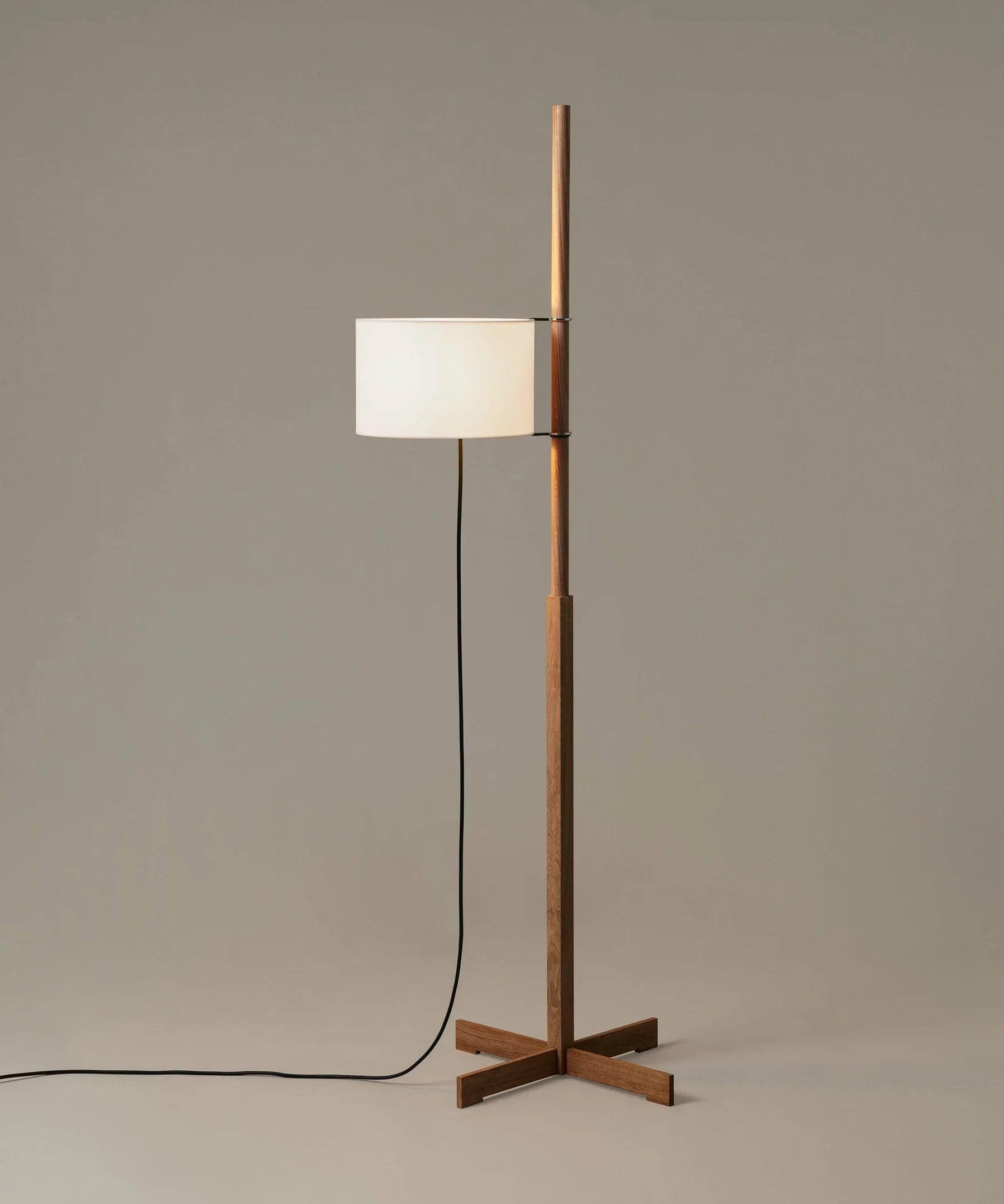 Wood Tmm Floor Lamp - NexioPick