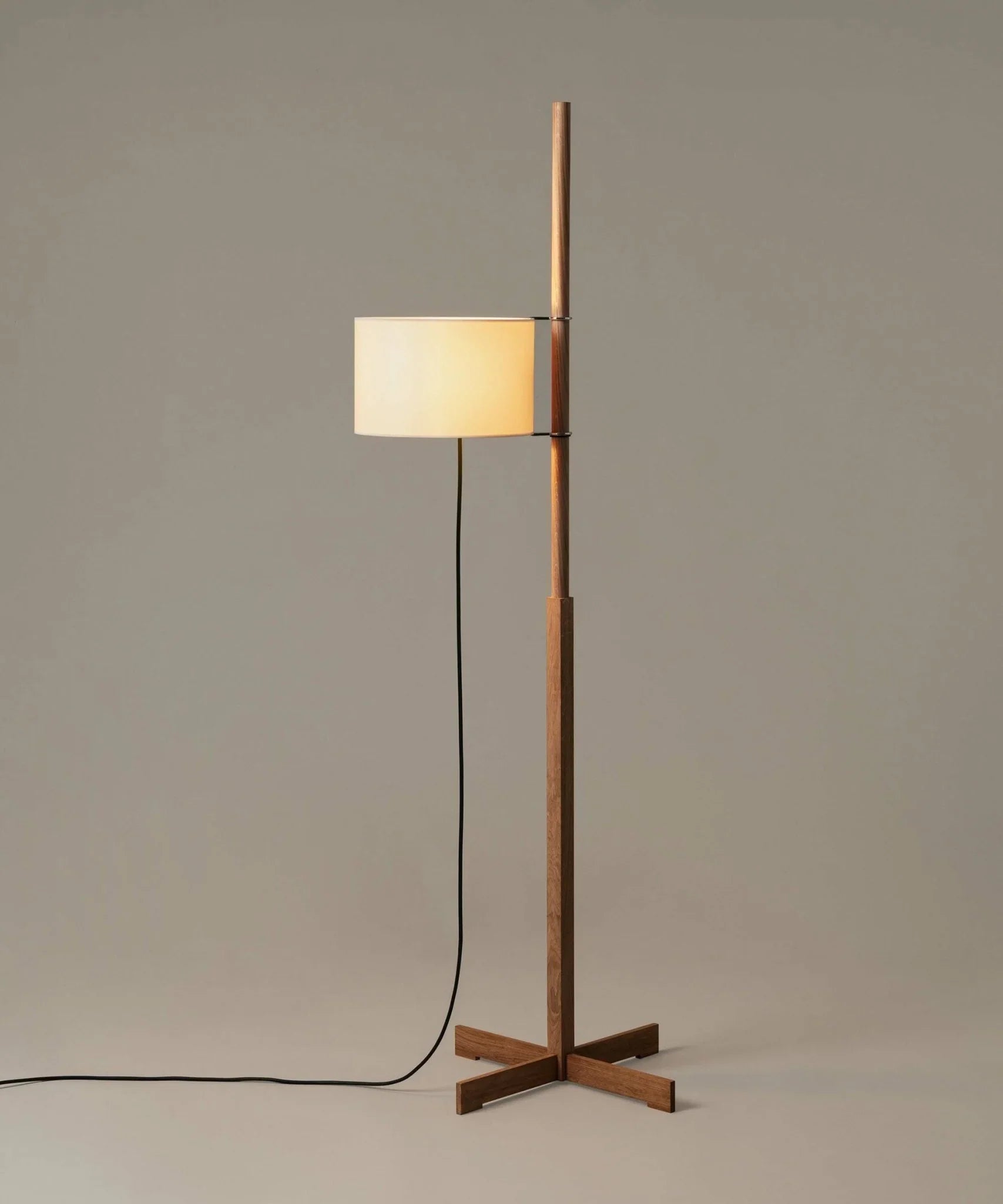 Wood Tmm Floor Lamp - NexioPick