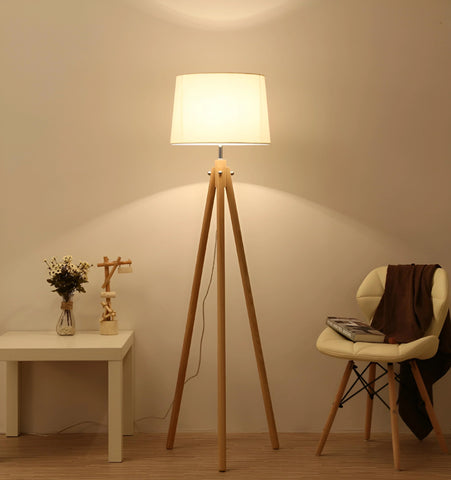Wooden Tripod Floor Lamp - NexioPick