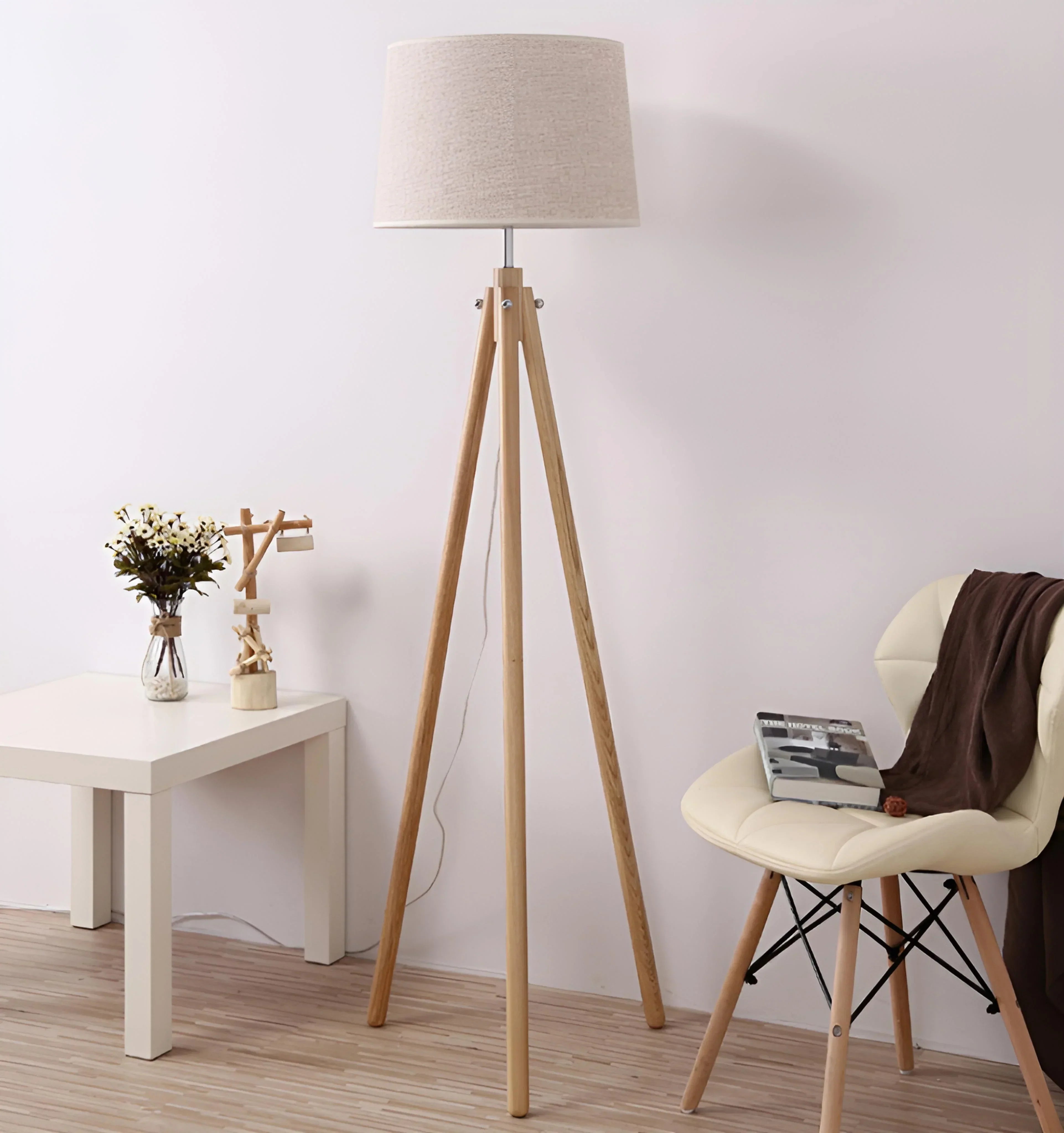 Wooden Tripod Floor Lamp - NexioPick