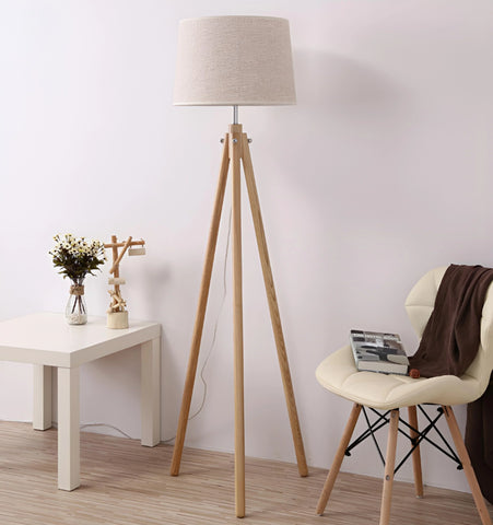 Wooden Tripod Floor Lamp - NexioPick