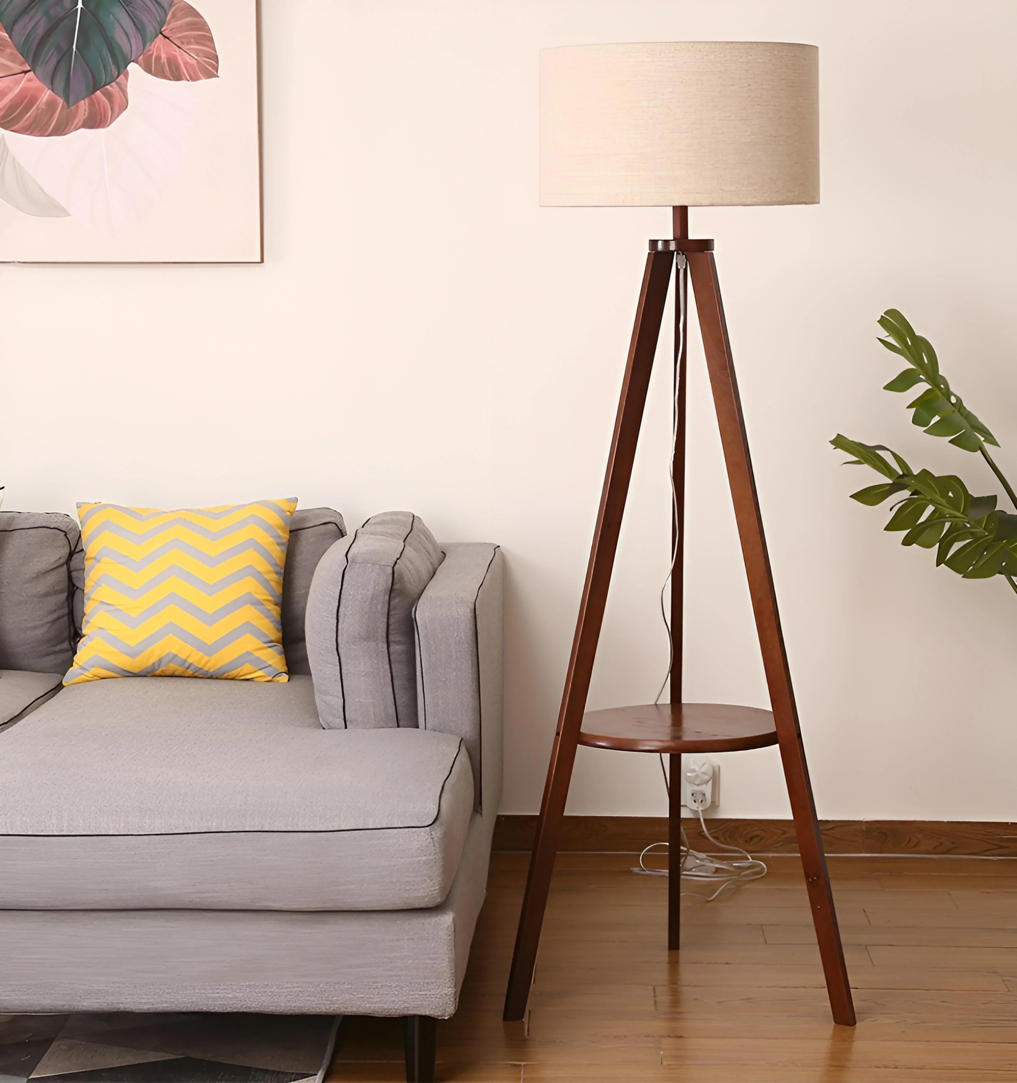 Wooden Tripod Floor Lamp - NexioPick